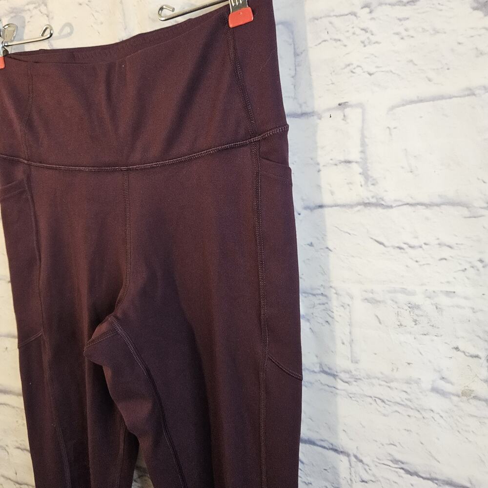 Victoria's Secret Leggings Size 4/170/66A Deep Purple Active Athletic - Picture 2 of 6